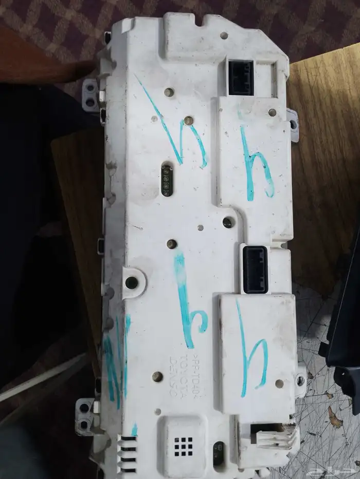 ساعه طبلون كامريموديل12وفوق.عداد طبلون كامري ممشى400 2