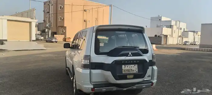 ميتسوبيشي باجيرو 2016 3500 6سلندر 0