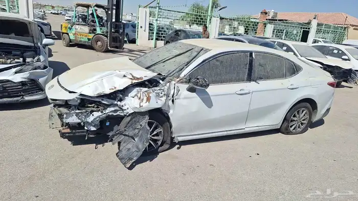 للبيع كامري مديل 2025 1