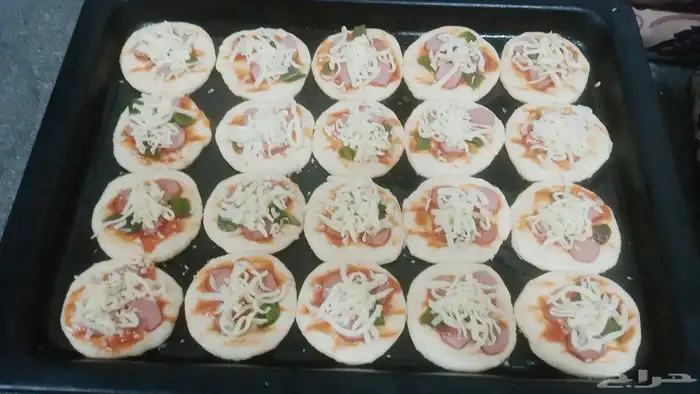 بسكويت شاي بسكويت يانسون _ميني بيتزا_فطائر _سينابون رول خليه 4