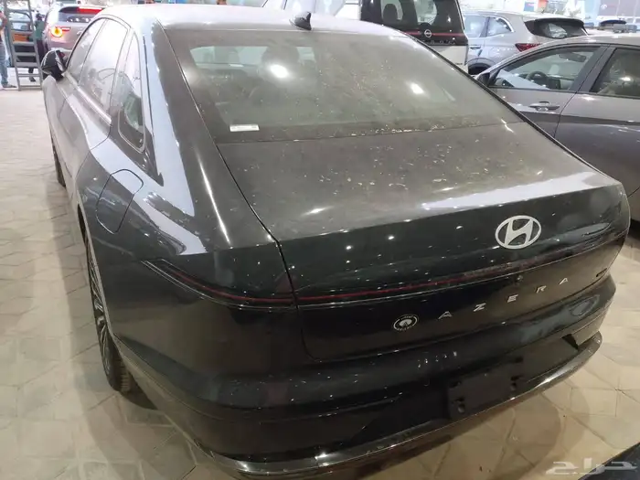هيونداي ازيرا كلجرافيك فل كامل سعودي 3