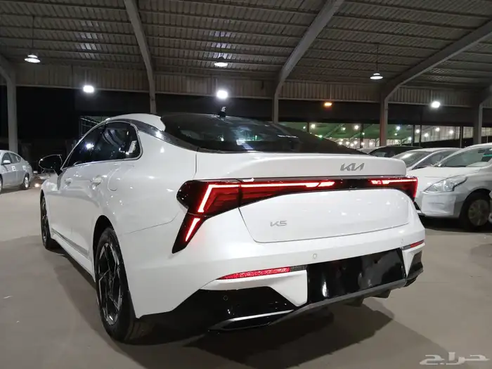 كيا K5 ( نص فل GLS تبريد مقاعد ) موديل 2026 10