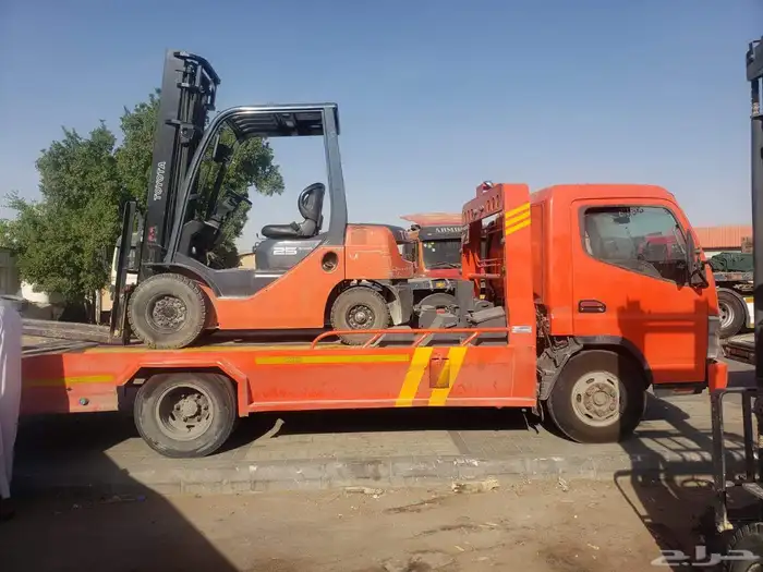 رافعات شوكيه فوركلفت للايجار اليومي والشهري وباقل الاسعار 2