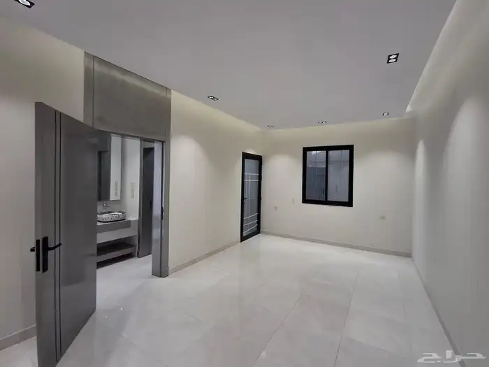 ادوار للبيع حي المعارض خميس مشيط 3