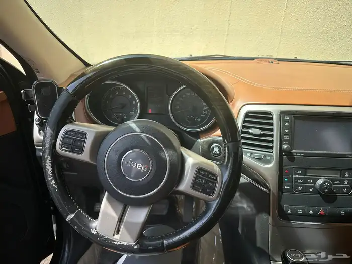 جيب جراند شيروكي اوفرلاند 2013 v8 5.7 للبيع 2