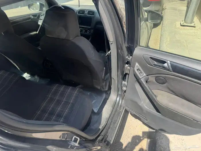 فولكس فاجن GTI موديل 2012 8