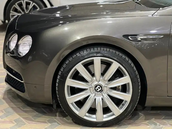 بنتلي فلاينج سبير V12 بحالة الوكالة ممشى 62 (( بسعر 168 )) 9