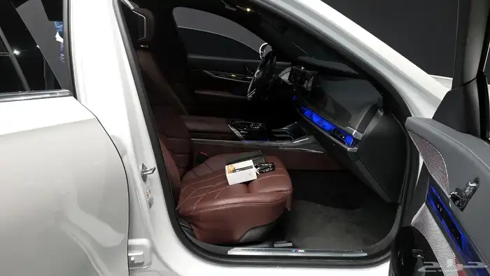 للاستيرادمن كوريا  BMW 740 i m kit 2023 4