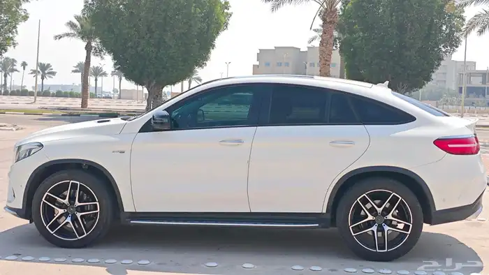 مرسيدس GLE43 مالك اول فل مواصفات 14