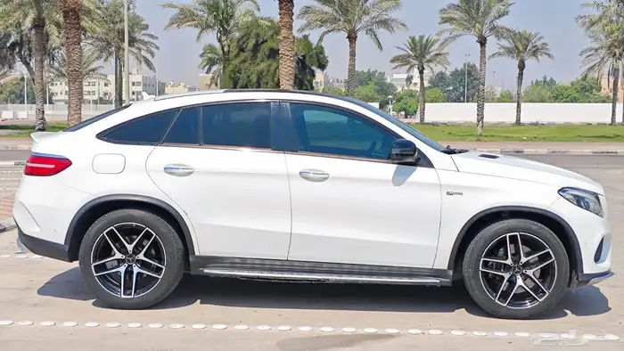 مرسيدس GLE43 مالك اول فل مواصفات 18