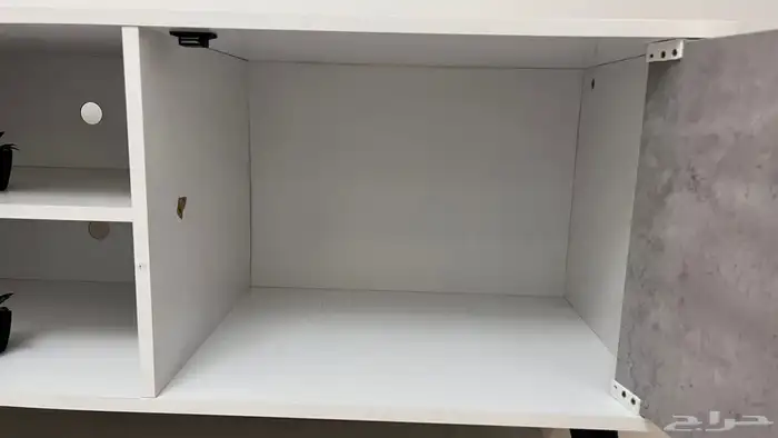 طاوله شاشه نظيفه 1