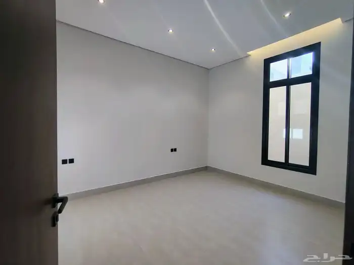 شقة للبيع جديده فى المهديه فاخره بسعر 950 الف 3