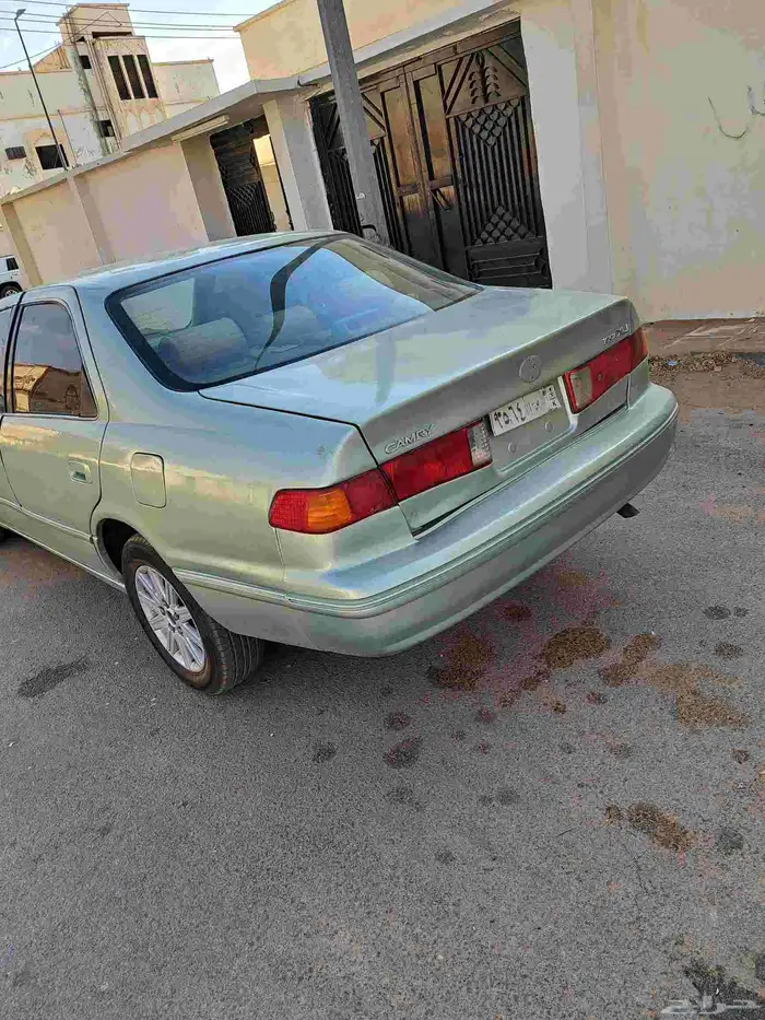 للبيع كامري 2002 6