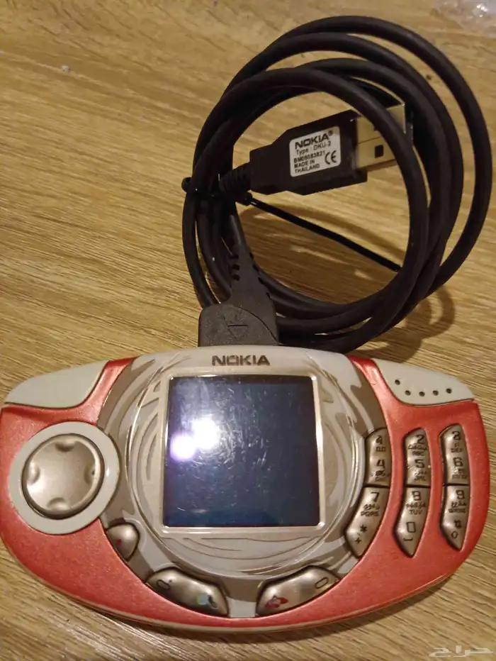 نصف القمر - Nokia 3300 4