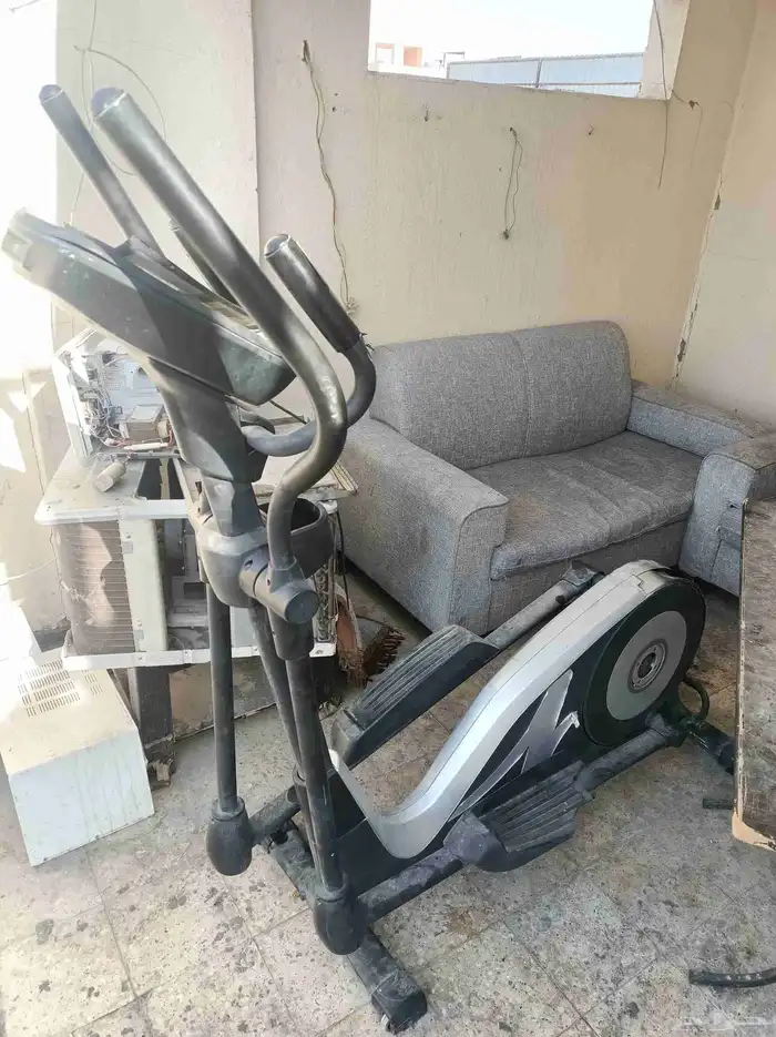 جهاز رياضي مستعمل لا يوجد معه اغراض 0