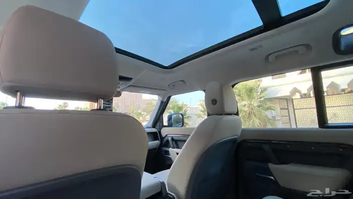 ديفندر 110 X داينمك 2023 18