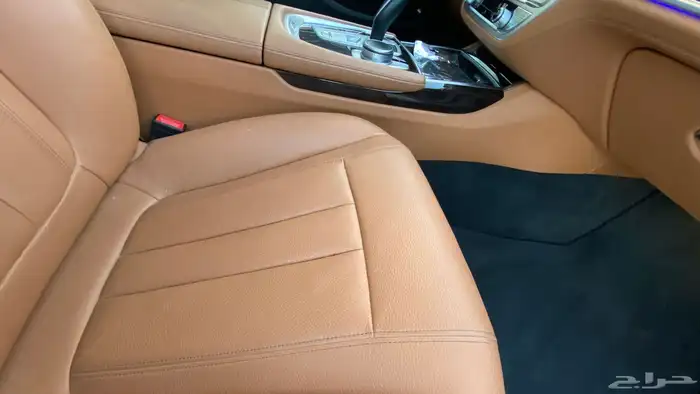BMW 730i 2020 عداد قليل 11