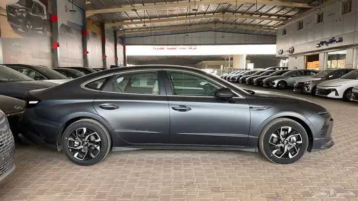 سوناتا فليت 2026 رمادي 3