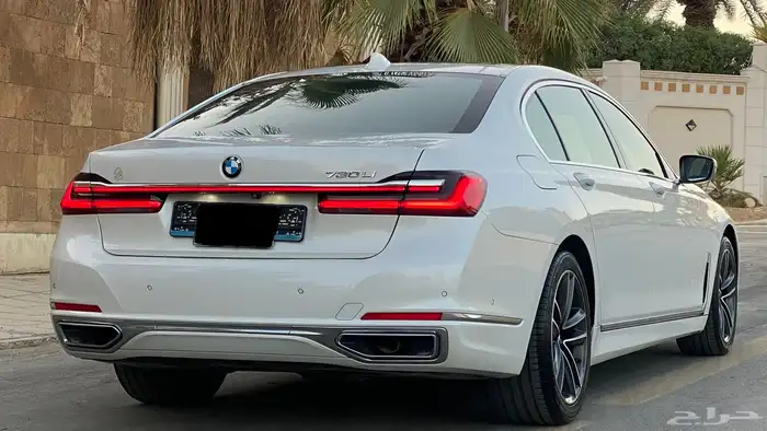 BMW 730i 2020 عداد قليل 6