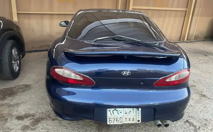 هيونداي توبيرون كوبيه 12