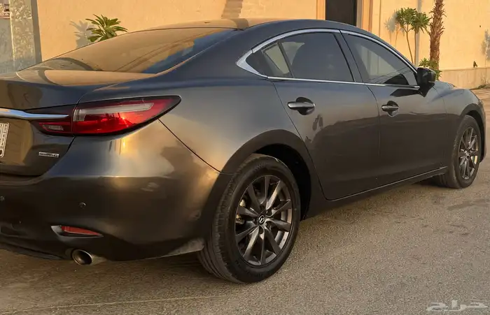 للبيع مازدا 6 2020 او البدل بكامري 18  19  20 5