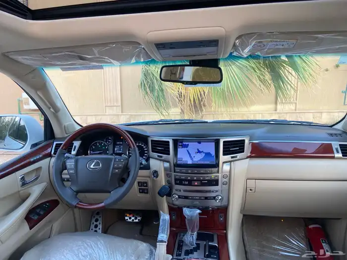 لكزس LX570 2014 فل بريمي 23