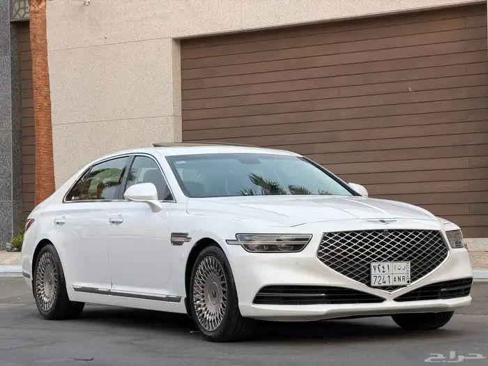 جنسس G90 شبه جديده 2020 19