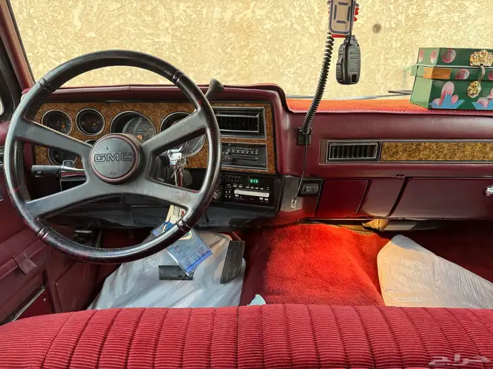 جي ام سي سوبربان 1991 11