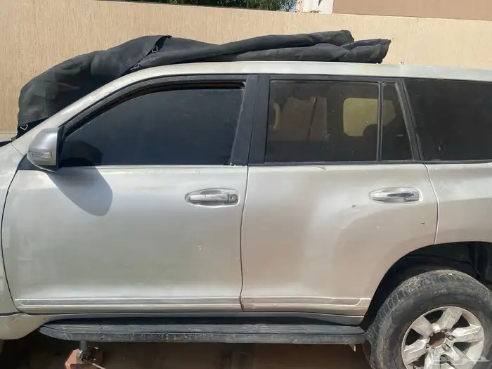 جيب برادو 6 TXL قير عادي للبيع تشليح مطوف 9 سنوات للاستماره 0