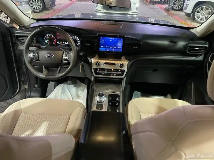 فورد اكسبلور 2021 V6 نظيف 17