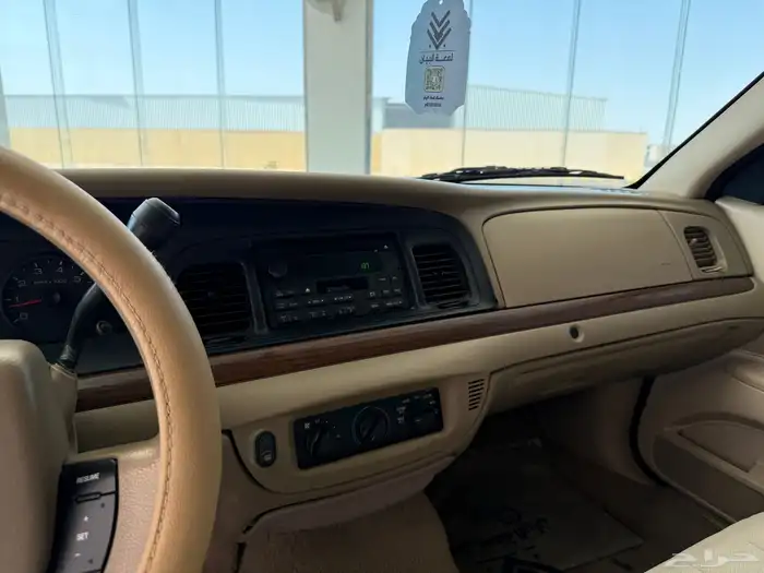 فورد فكتوريا 2008 اسود مدني 9