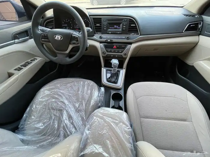 هونداي- إلنترا-2018- استاندر- بنزين- الوعلان 16