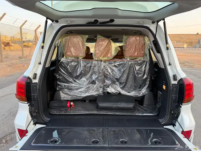 جيب لكزس 2011 مخزن 31