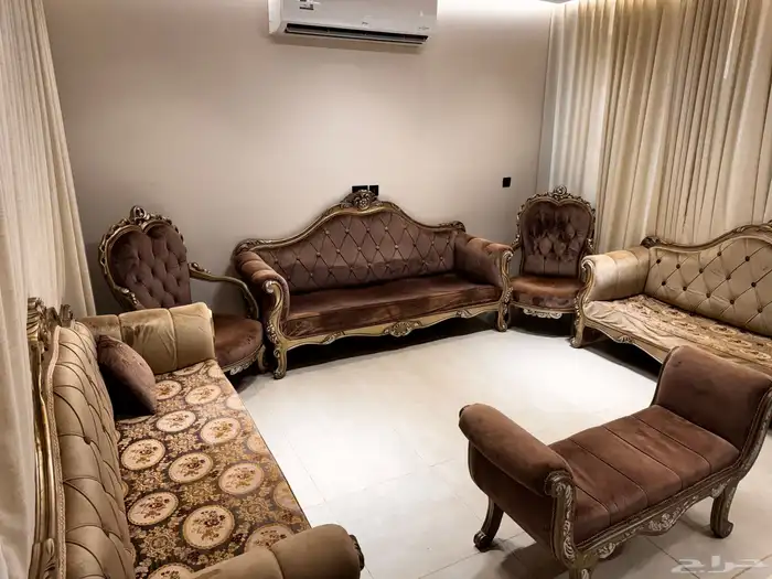 كنب البيع بسعر مغري 5
