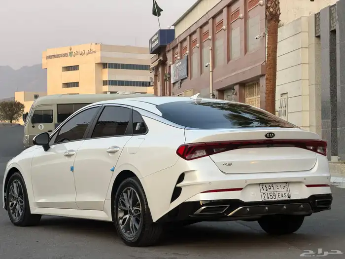 كيا K5 قمه في النظافه 12