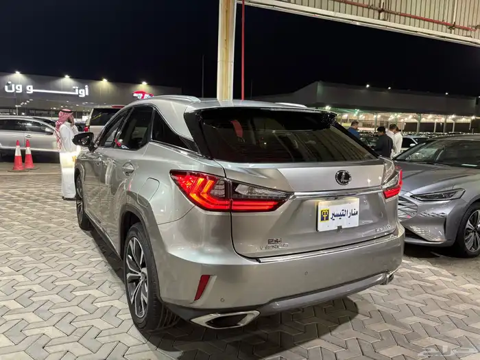 لكزس RX350 2016 6