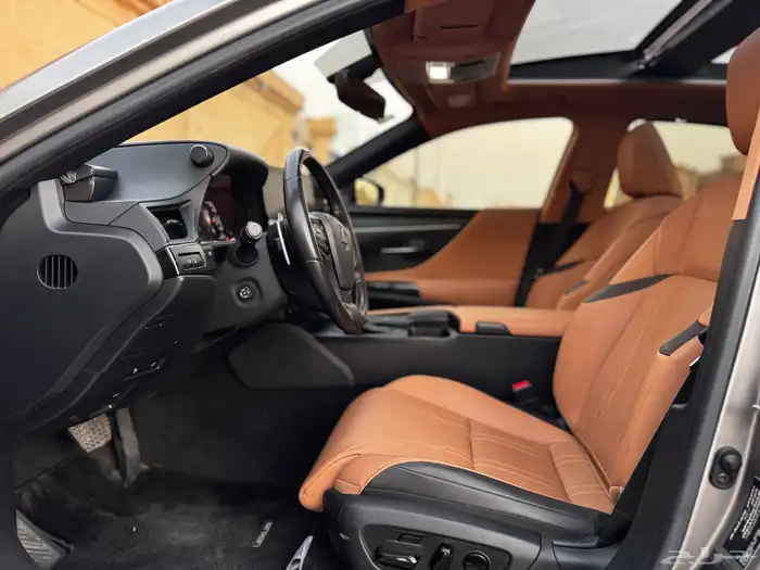 لكزس ES 2022 فل كامل 15