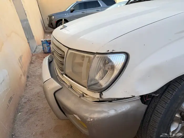 جيب لاندكروزر مديل 2003 4