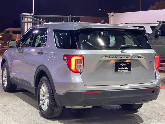 فورد اكسبلور 2021 V6 نظيف 7