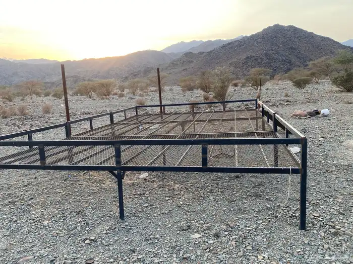 دكه للبيع 4 ب 6 تجي ثلاث قطع 0