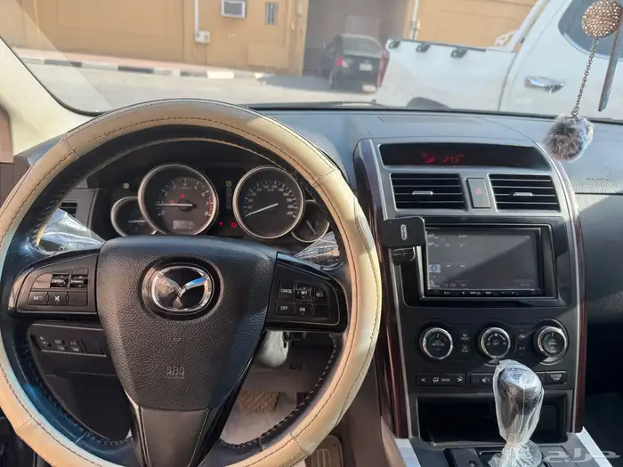 مازدا نظيف جدا على الشرط 5