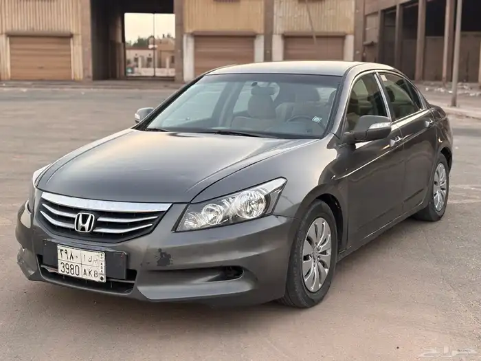هوندا اكورد 2012 39
