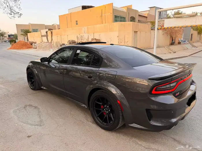 تشارجر هيلكات 2023 وايد بدي وارد بترومين 29