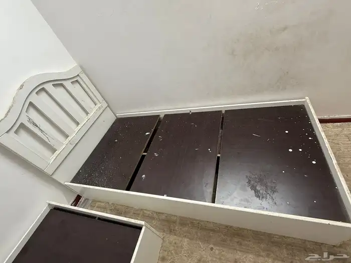 سرير اطفال للبيع 0