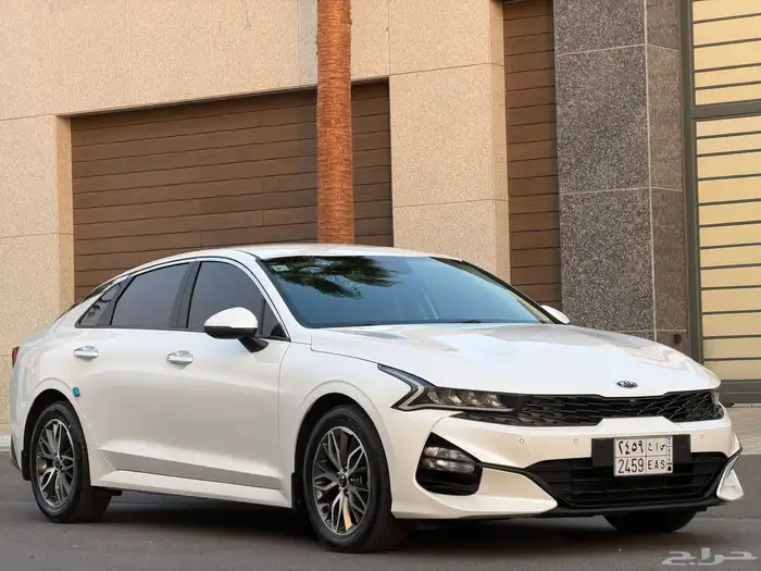 كيا K5 قمه في النظافه 17