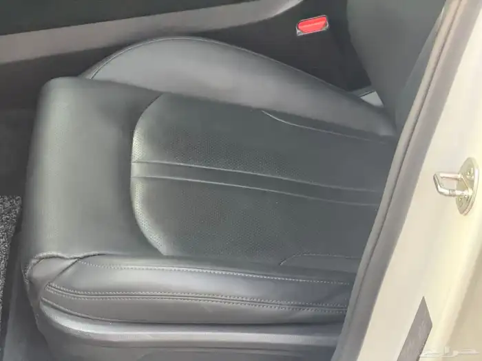 كيا K5 قمه في النظافه 28