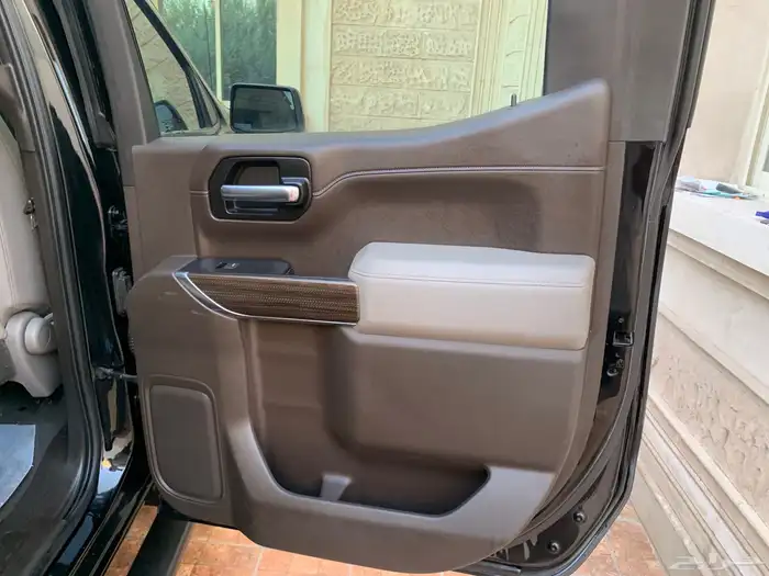 للبيع سلفرادوا 2021 Z71 غمارتين ( TRAIL BOSS ) 10