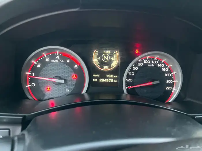 ايسوزو ديماكس LS دبل تماتيك 2018 13