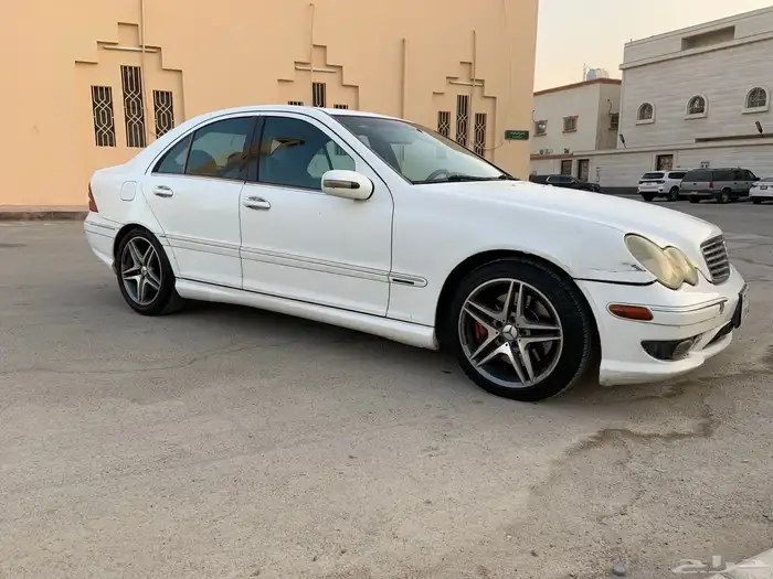 مرسيدس c230 2005 2