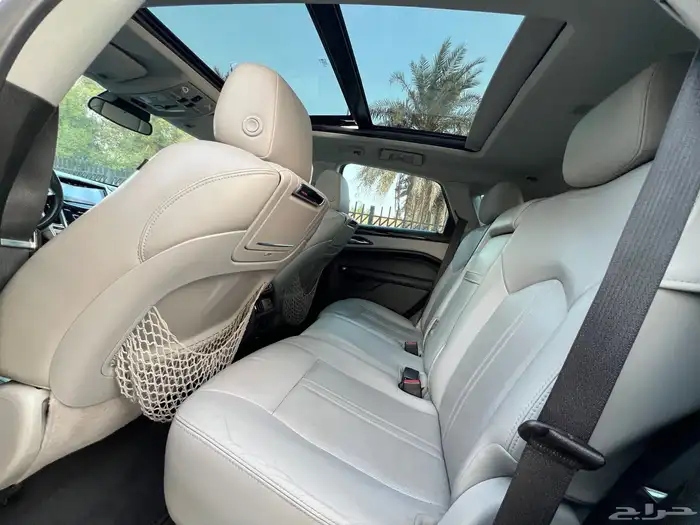 كاديلاك SRX 2013 فل 11